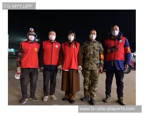 携手并肩感谢每一位为泰山队呐喊助威的12人继续奋战的决心与信念