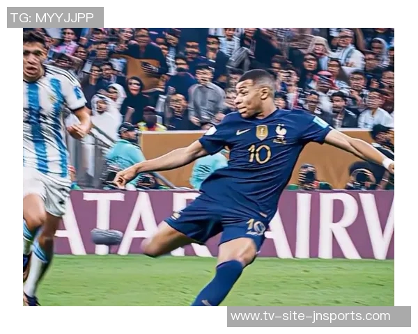 姆巴佩9月份状态火热国家队与俱乐部比赛全场进球表现惊艳