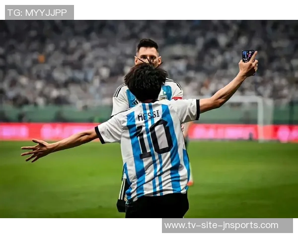 梅西宣布12月印度之行将参与多城市活动期待与球迷互动 梅西宣布12月印度之行将参与多城市活动期待与球迷互动