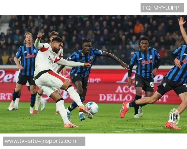 米兰主力前锋S希门尼斯意甲遭遇进球荒射门效率低下亟需调整