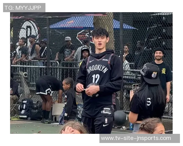 媒体人直言中国赛未让小曾上场是对其实力的轻视应该努力提升自我