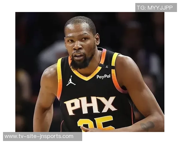 全队命中率接近六成杜兰特称赞团队配合与进攻篮板表现